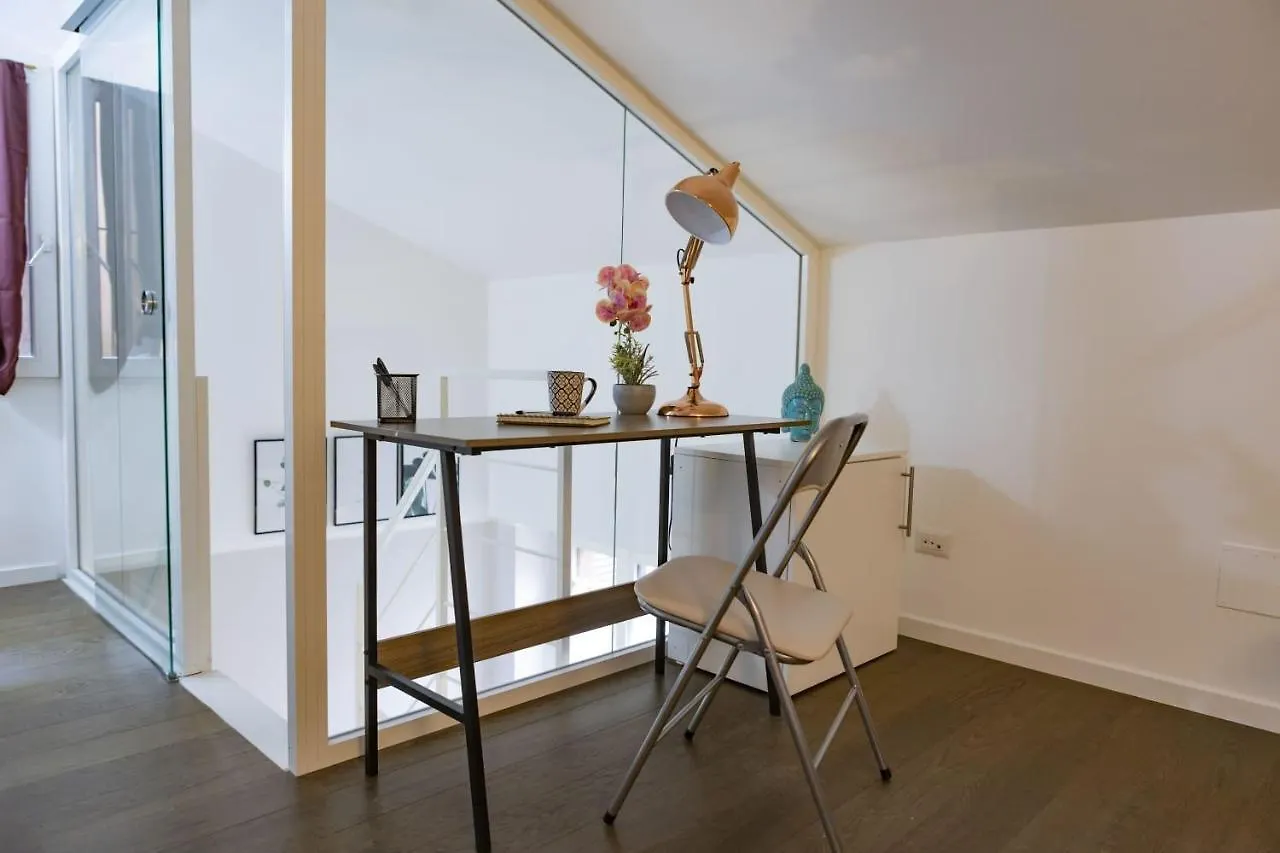 Disciplini Duplex Apartment Milan Italy